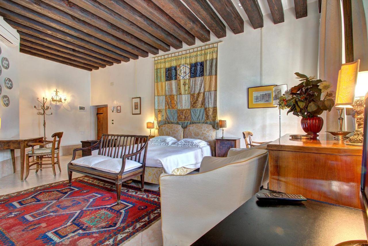Tribuno Grand Canal Venice Exterior photo