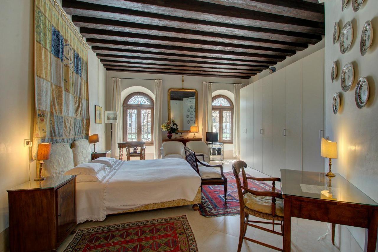 Tribuno Grand Canal Venice Exterior photo